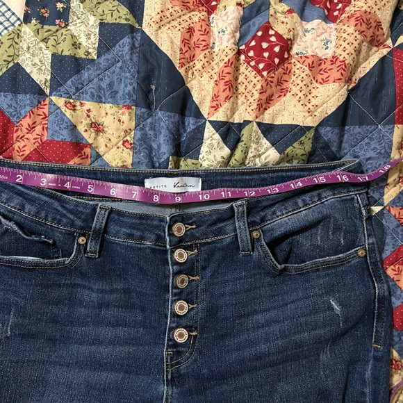 KanCan Flare Jeans Destructed with Button Fly size 15/30 Like New - Picture 5 of 9